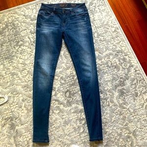 Buckle Black blue skinny jeans. Worn twice.